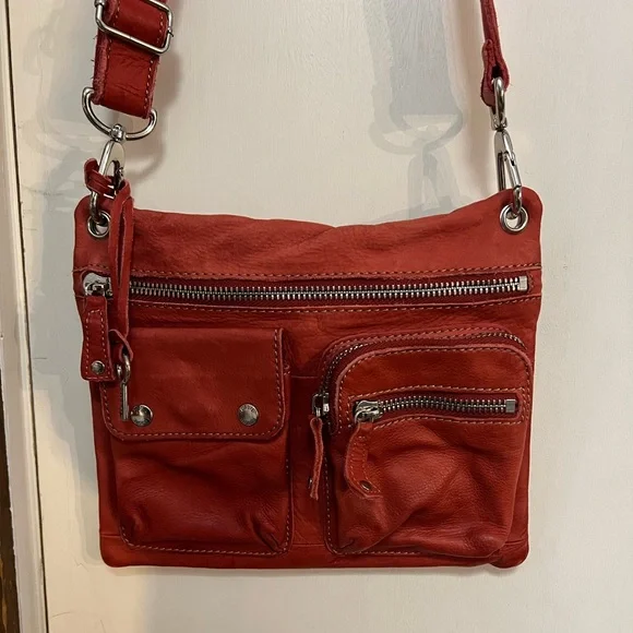 Fossil crossbody - Picture 1 of 4